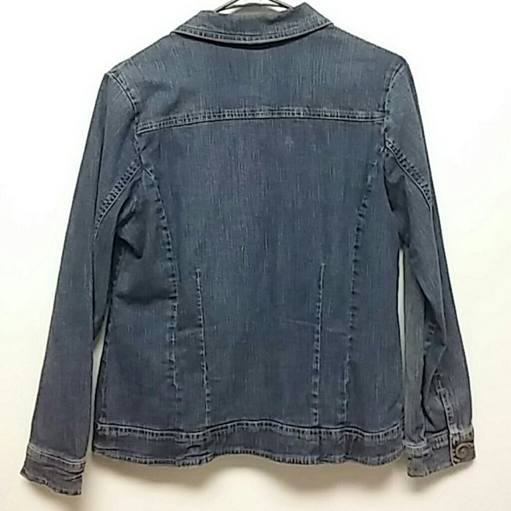 Relativity Denim Jacket - Picture 4 of 8